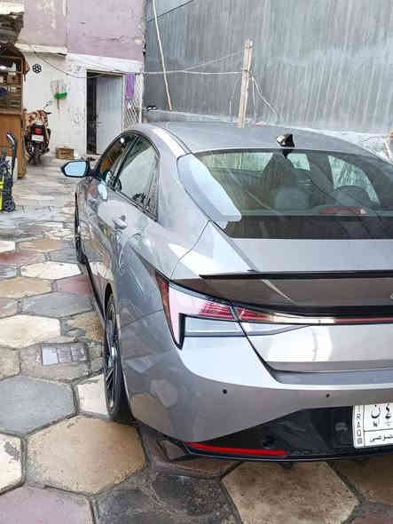 السلام عليكم انترى ان لاين 22 بدون ايرباك بجم كبس السياره جديده على وضع الشركه ماشيه 30الف  حادثه فقط بارد بالبنيد مكانه بغداد سعره 172بيه مجال للشراي اخون ممتواجد على الفيس اتصال ***********
