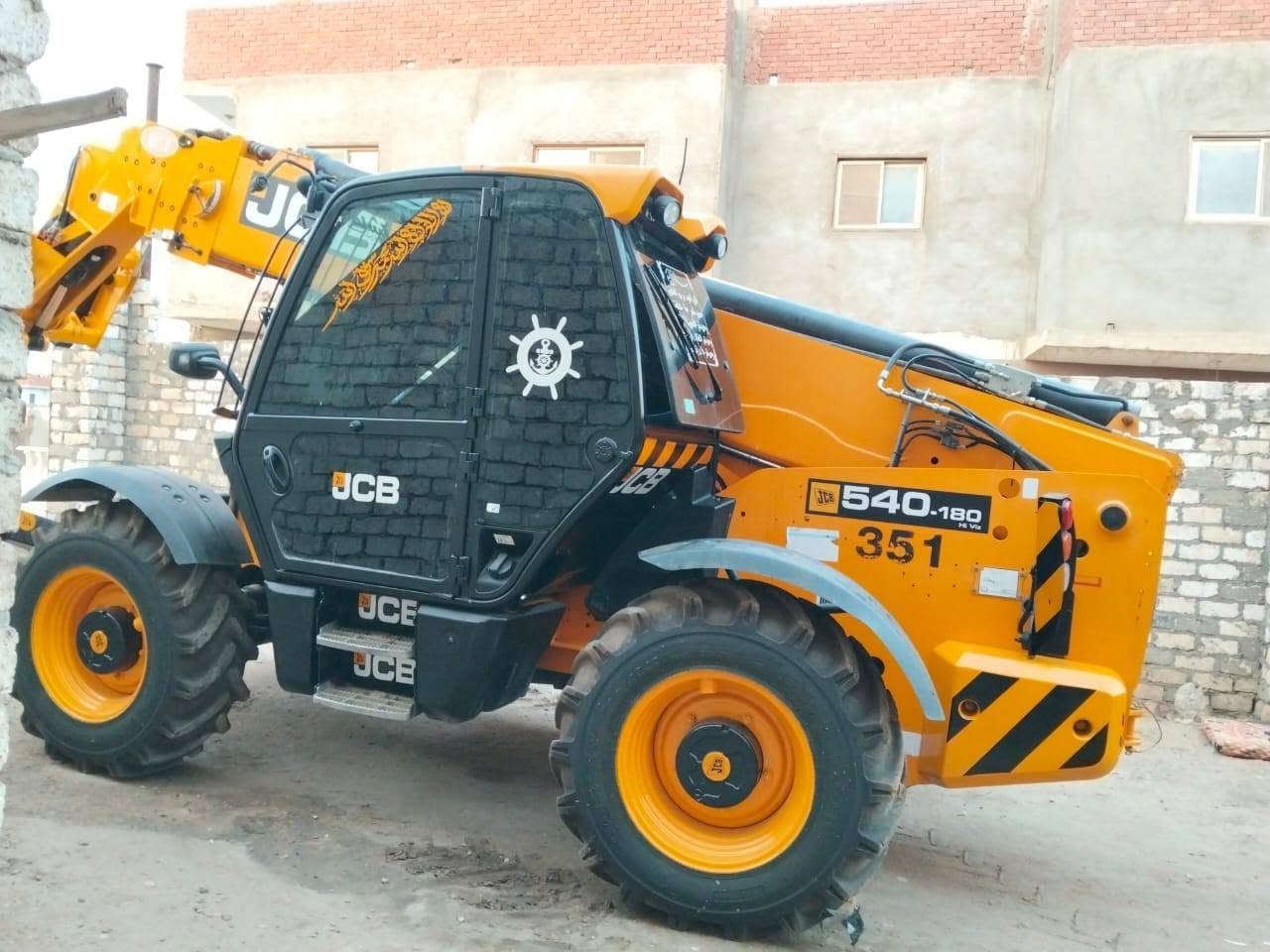 JCB اسكاى 540-180
موديل 2018 م طول 18م
استيراد إوربى كهرباء
عدد ساعات تشغيل 7040 ساعة 
حالة ممتازة
 السعر 🔥
للتواصل 01019196939
‏‪‏‪01225794534‬‏
@إشارة


**إذا كنت صاحب هذا الإعلان وتريد حذفه لأي سبب، رجاءا أرسل رسالة إلى الدعم الفني**