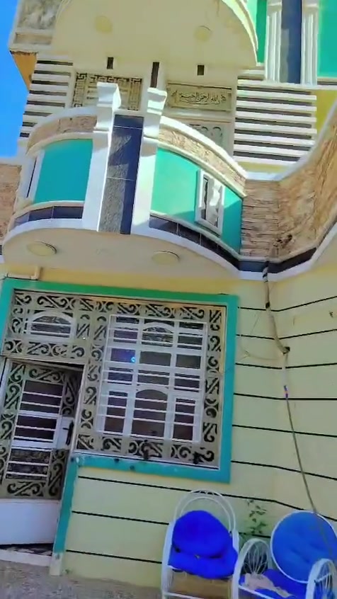 بيت للبيع طابو ملك صرف مساحه 150متر ركن واجه 10ونزال 15  يتكون لبيت طابق اول من كراج وخدمات استقبال مطبخ خدمات غرفه 
طابق ثاني غرفتين سويت الزعفرانيه شارع الكهرباء قرب حسينه امام مهدي  ***********
