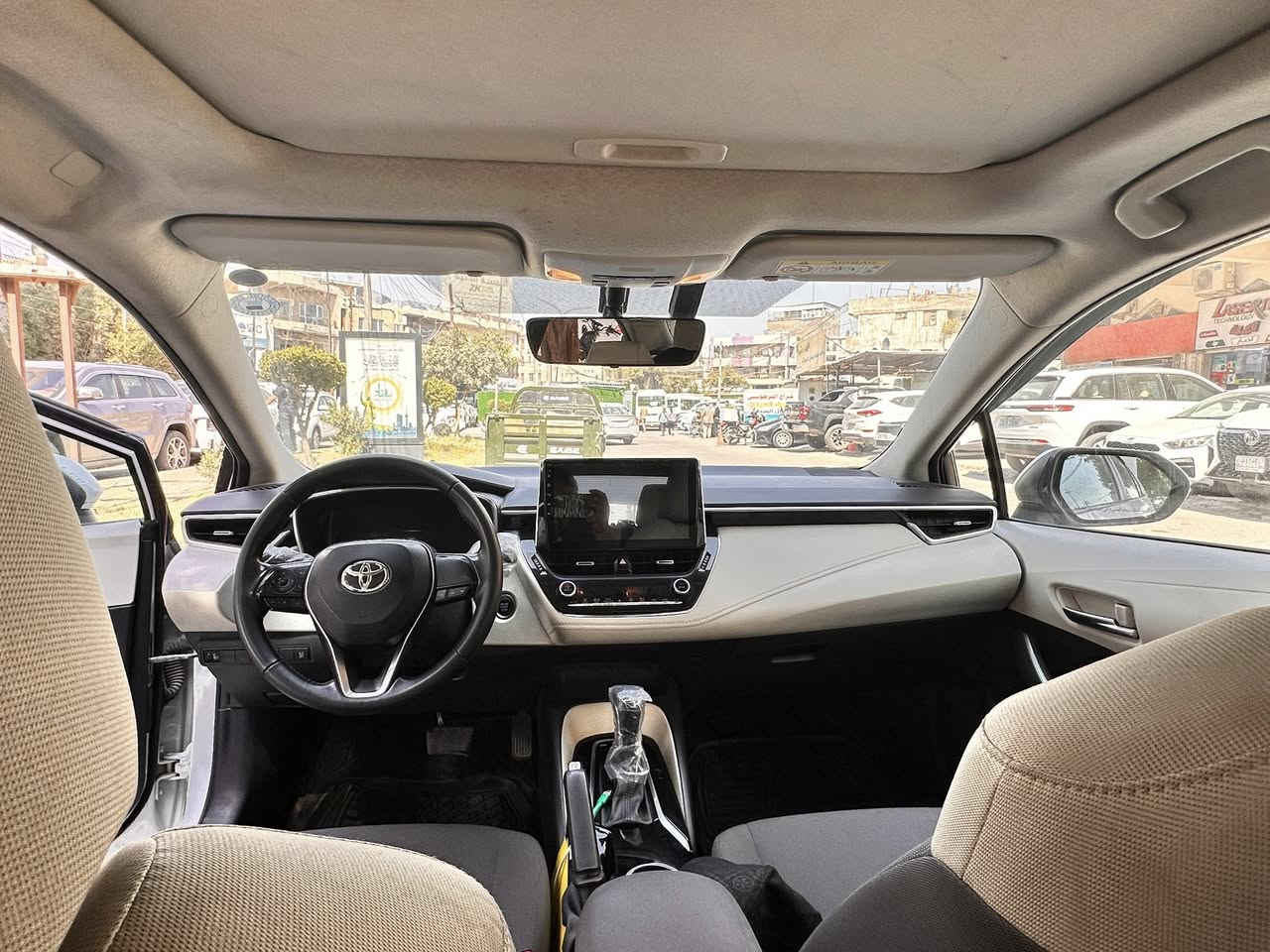 كورلا 2022 خليجي ماشيه 60 الف بيها ضرر موضح بلصوره      السعر 155 وبيها مجال قليل  حك الجيه مكانه بغداد ***********
