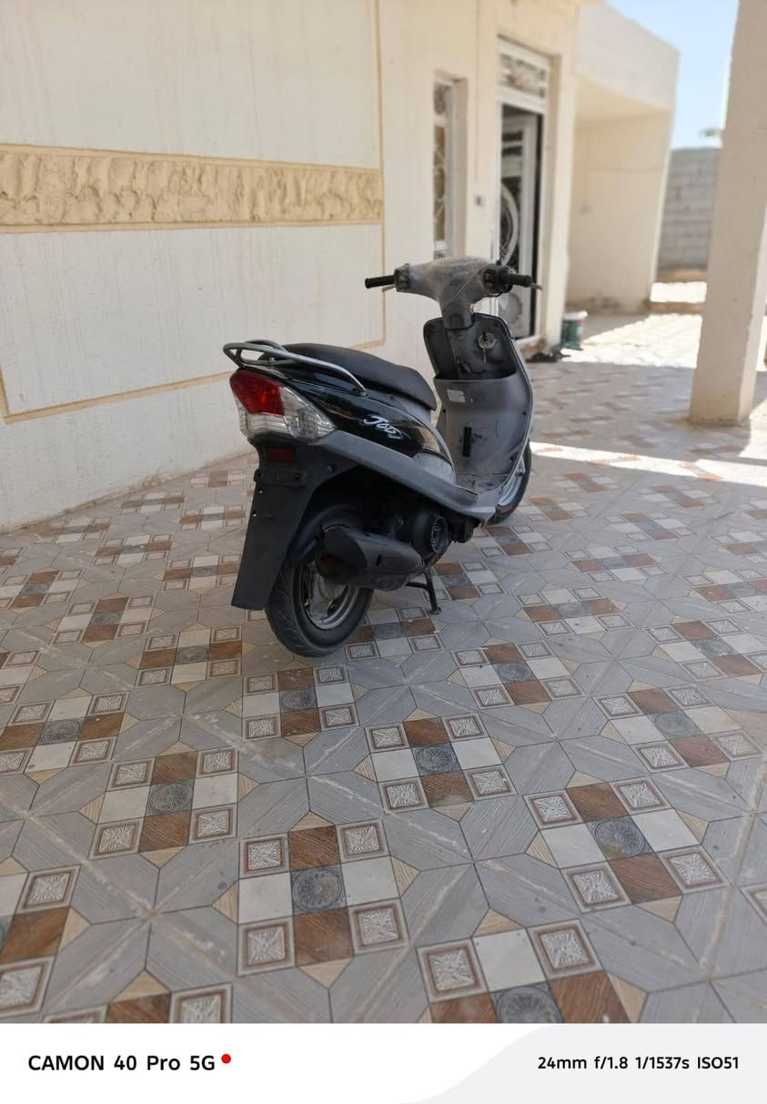 دراجه ما بيها شي مال مفتوحه بلاك ***********
