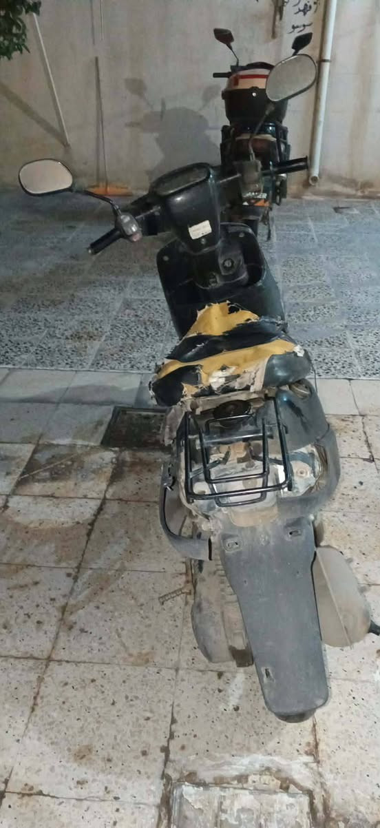 السلام عليكم ماطور بوتين للبيع نكره هندر شاصي ملحوم كهربائيات عاطله فقط هورن شغال السعر100قفل مكاني موصل ايسر


**إذا كنت صاحب هذا الإعلان وتريد حذفه لأي سبب، رجاءا أرسل رسالة إلى الدعم الفني**