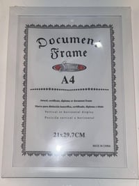 إطار ابيض بلاستك مع استاند خلفي 🖼️  📦 الكارتون: 48 قطعة 💰 السعر: 55.00...