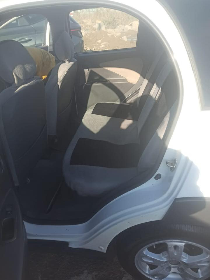 سياره شيري a1 موديل 2014 كير ومحرك جدد كهربائيات وصدر وتبريد فول تخم تاير جديد سنويه لحد 2030 مامطلوبه شرعي جاري السعر  54 وبيها مجال حك الجيه العنوان ديالى بعقوبة الرقم ***********
