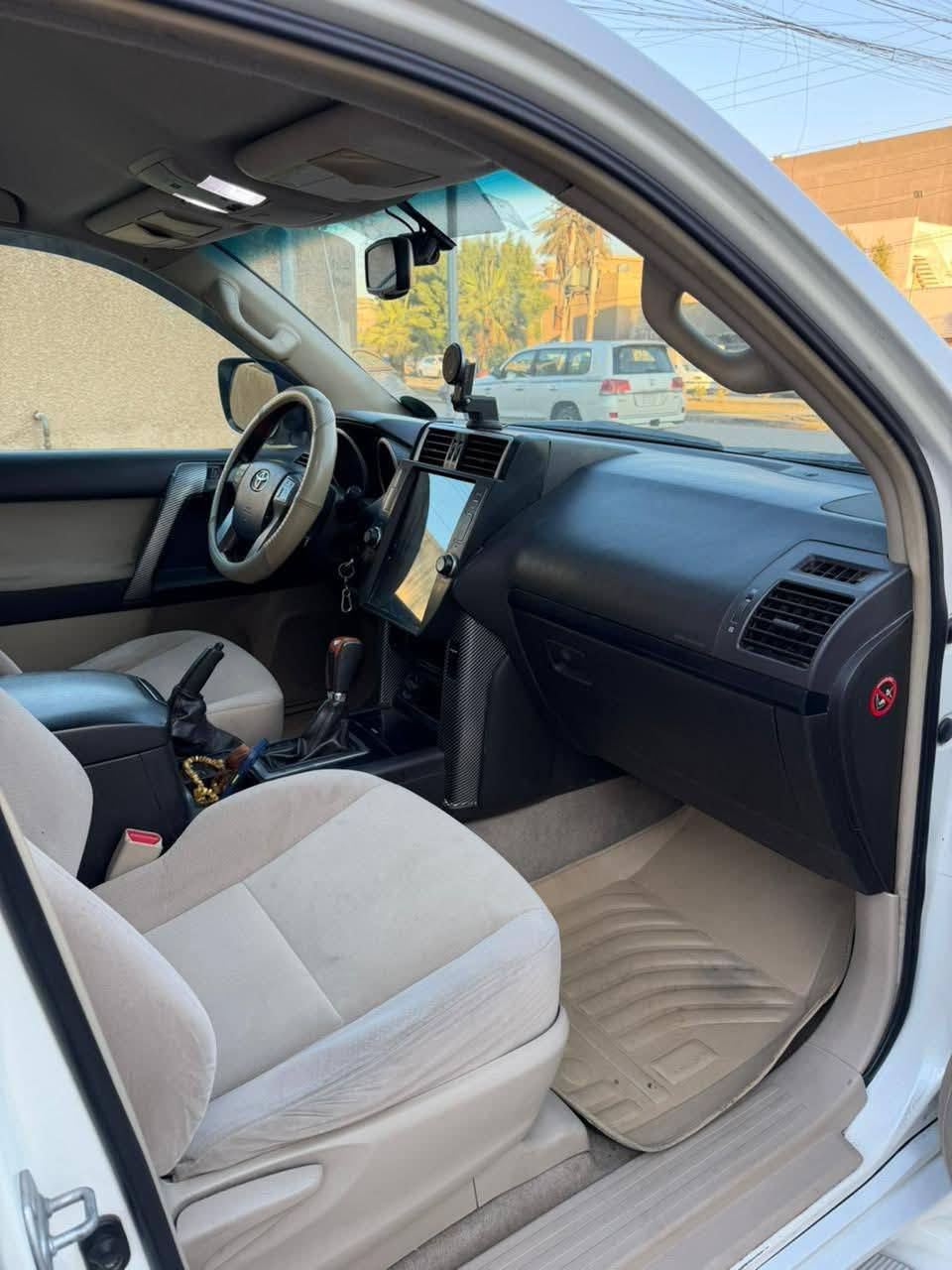 برادو موديل 11 اربعه سلندر رقم بغداد ماشيه 186 محدثه 17 كير محرك مكفولات  تخم تاير صدر ممتاز باتري جديد مكفوله  من الصبغ والضربه فقط بارد بيه موضح بلسونار مكاني بغداد الدوره يم كلية دجله اتصل واتساب
*********** اتصل واتساب شبكه ضعيفه
