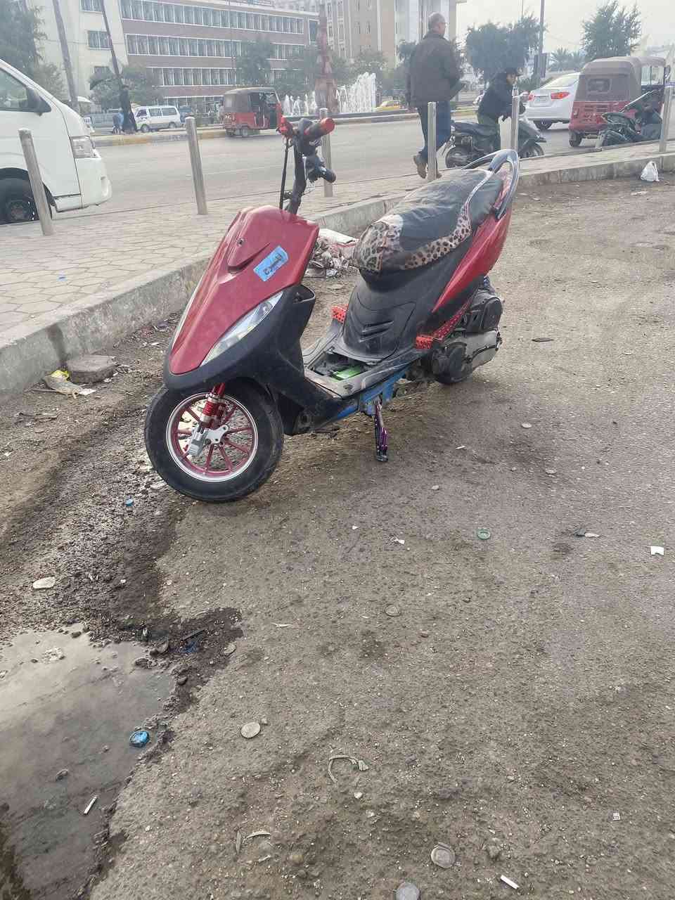 جماعت ال٢٥٠عبرو لان متصرف الشغله 
اي يولد 
ماكس عدله 
مكينه فول ومكفول انشط من ام لول 
نكرة بكل وقت 
صدر كرزي 
قطره توبو احمر 
قبق فلاويه توبو 
صالنصه Sc 
ويلكب مالتفصيخ وزن ثقيل خالو 
دبل خلفي رياضي ازرك 
دراجة بيه ملاحضات مثل ترتيب ضفيرة وهيج سوالف
نجي للسعر اني اريده كوم حديد ٣٥٠ قفل لتكلي الف مايوكع ولتعبني ولتعب نفسك ***********
لتصير لوتي وتكلي ليش كوم حديد لان اني بكيفي حلالي 
وشكراً 💋🫂
