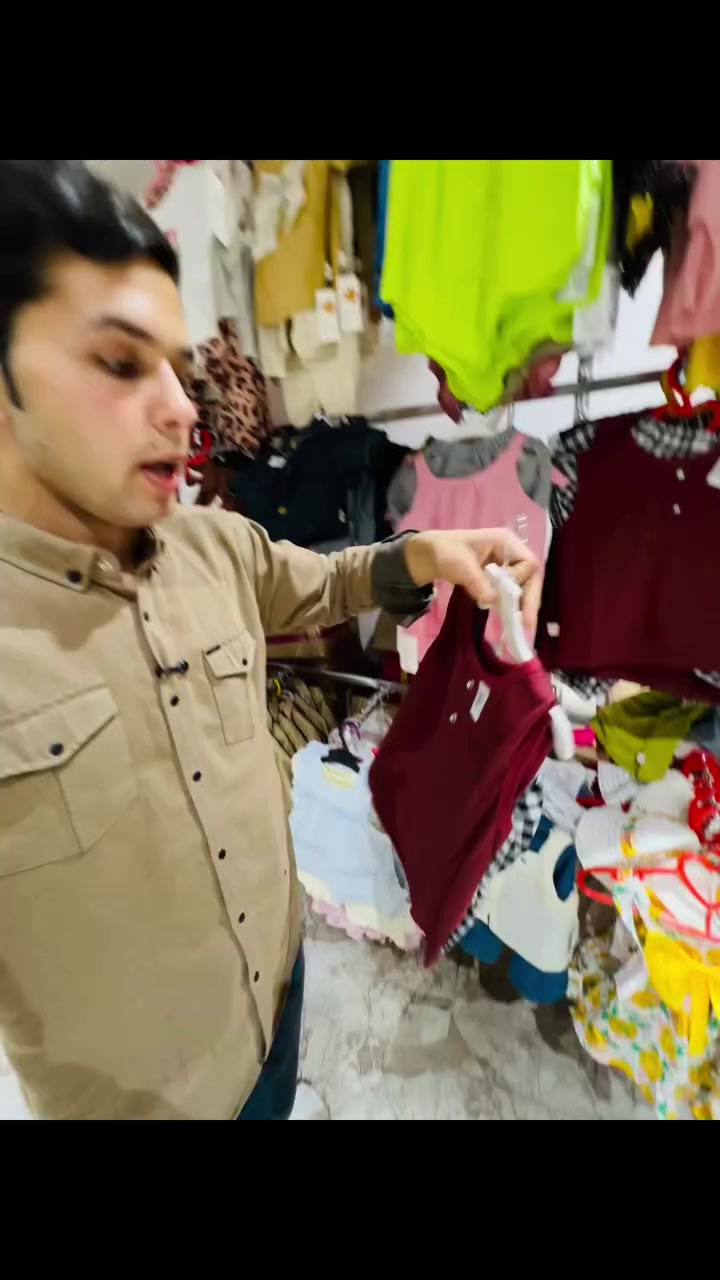 #عالم_الملابس_شيء_مختلف 
#جرب_مول_القاسم_وتسوگ_على_مزاجك
#مول_القاسم_التجاري🛒 🏡العنوان:
#بابل_قضاء_القاسم_قرب_كراج_الموحد
للطلب والاستفسار يرجى الاتصال على الرقم التالي:***********☎️
أو مراسلتنا عبر الصفحة 💬
حساب الإنستجرام 
https://www.instagram.com/qas.mall?igsh=d203a2doaWJkbXAy
حساب الـ تيك توك 
https://www.tiktok.com/@qas.mall?_t=ZS-8zkCCbcDg0K&_r=1
