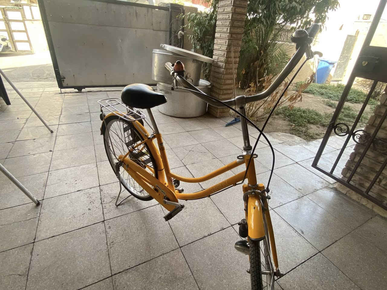 75 و بيه مجال 
المشتل


**إذا كنت صاحب هذا الإعلان وتريد حذفه لأي سبب، رجاءا أرسل رسالة إلى الدعم الفني**