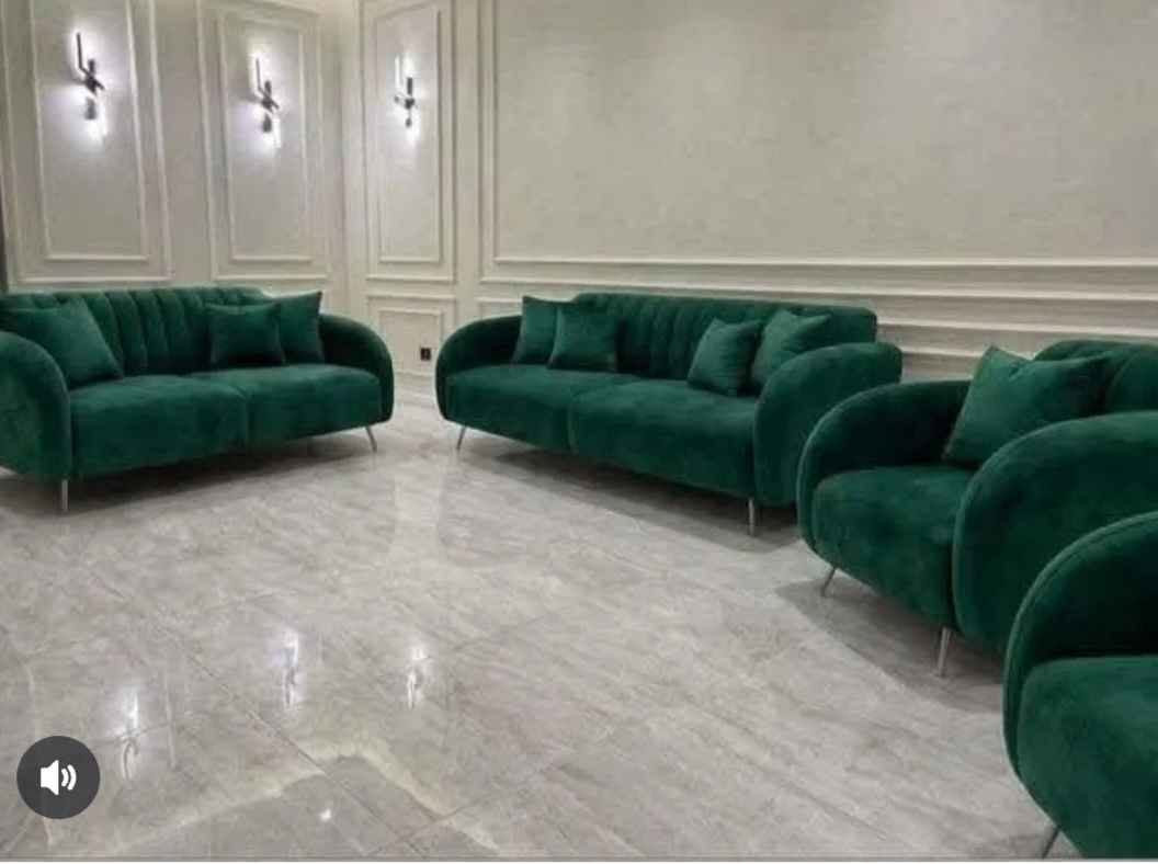 تخم قنفات 10مقاعد  موديل تركي شغل عراقي 
السعر 525الف ضمان سنتين 
 ‏🛋مواصفات التخم🛋
 1-‏مقاعد التخم بلوك اسود  16 ملم
خشب جام روسي 
 2-الاسفنج مميز ضغط عالي 7 سم
✨✨✨✨✨✨✨
الاقمشه الي متوفره 
1-‏قماش قديفة
 2-  وتر بروف 
3- كتان 
4_ خاولي اضافه سعر 50 فما فوق حسب الخامه فوق سعر التخم ‏ 
✨✨✨✨✨✨✨✨✨✨✨
ارجل التخم 
1-‏ارجل عظم عاج ضد الكسر 
 2ارجل حديد 
3- ارجل خشب حسب طلب الزبون ويضافه سعر الارجل
العنوان بغداد طريق الحسينة 
توصيل بغداد مجاني 
محافظات كروه حسب البعد 
للحجز واتساب *********** بغداد, العراق
