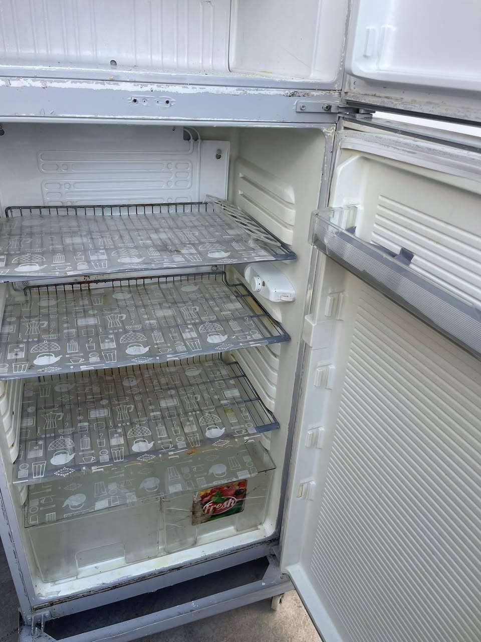 سلامً عليكم ثلاجات للبيع غاز وماطور شركه
الارجلك160 وبيها مجال 
الرصاصيهً70 الف 

الفيزتل 125 وبيها مجال 

***********
