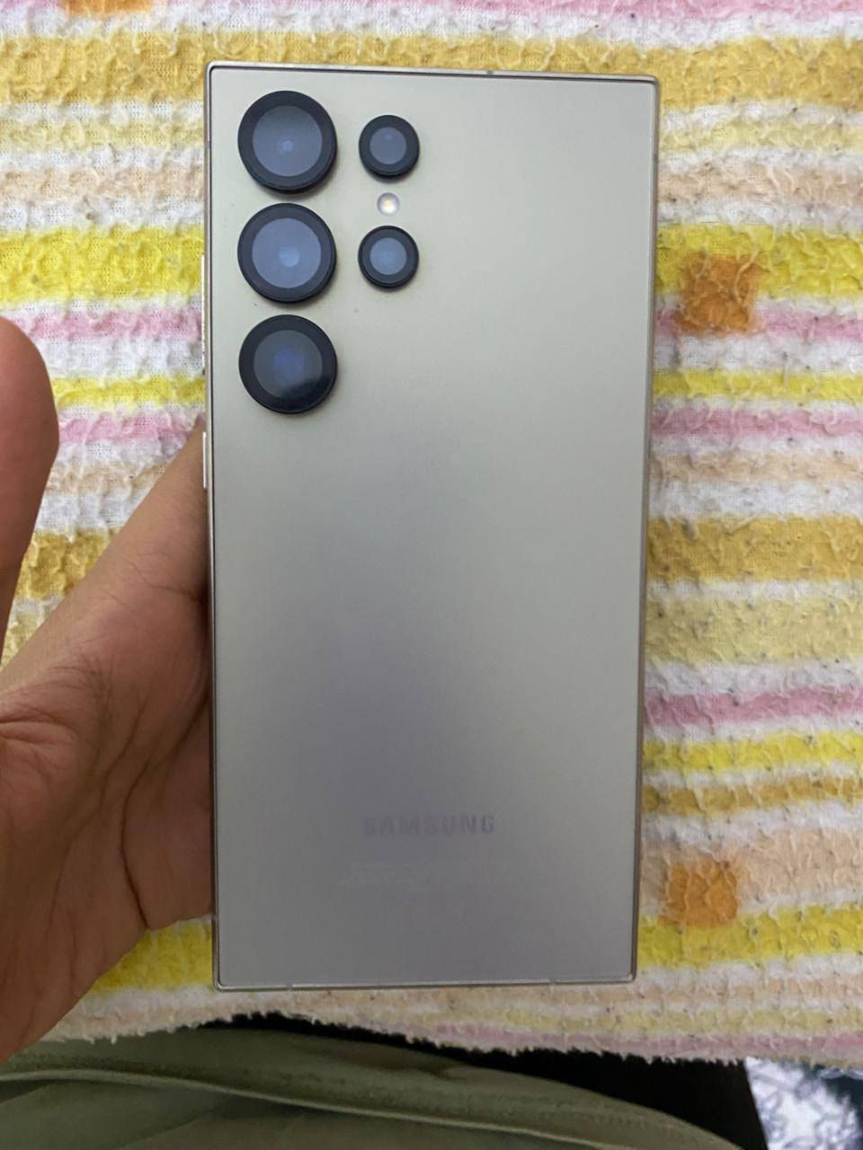 سلام عليكم
اس 24 الترا لون رصاصي الجهاز غراضه كامله الجهاز مكفول من الشخوط شرط مابي شي الجهاز كلشي شغال بي ماداخل صيانه امكفول كفاله عامه دبل شريحه رايده امراوس بـ 15 برو ماكس مكاني السماوه القشله رقمي واتساب ***********
