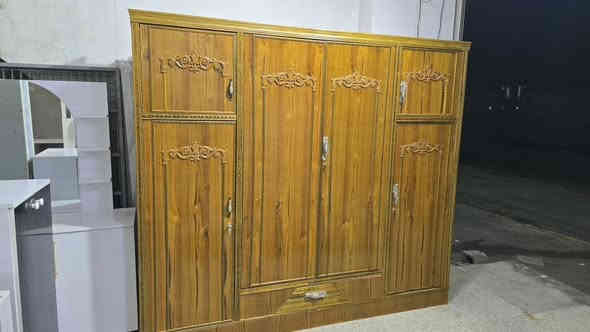 كنتور صاج 4 بيبان نضافه 100%  (يرهم  مراوس ) 
🌷🌷🌷🌷🌷🌷
اشتري غراض بيت مستعمل تخم ديوان كاونتر ميز طعام غرفه نوم ثلاجه مجمده غساله راسلونه خاص صوره 
🌷🌷🌷🌷🌷🌷
خانقين/ شارع مستودع خلف مركز شرطه ازادي [مزاد المندلاوي]
***********☎️
***********☎️
