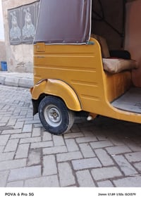 19/ شهر ١٢ نضيفه مابيها ضربه ولا معجون فقط مرشوشه للجماليه درجه اوله /...