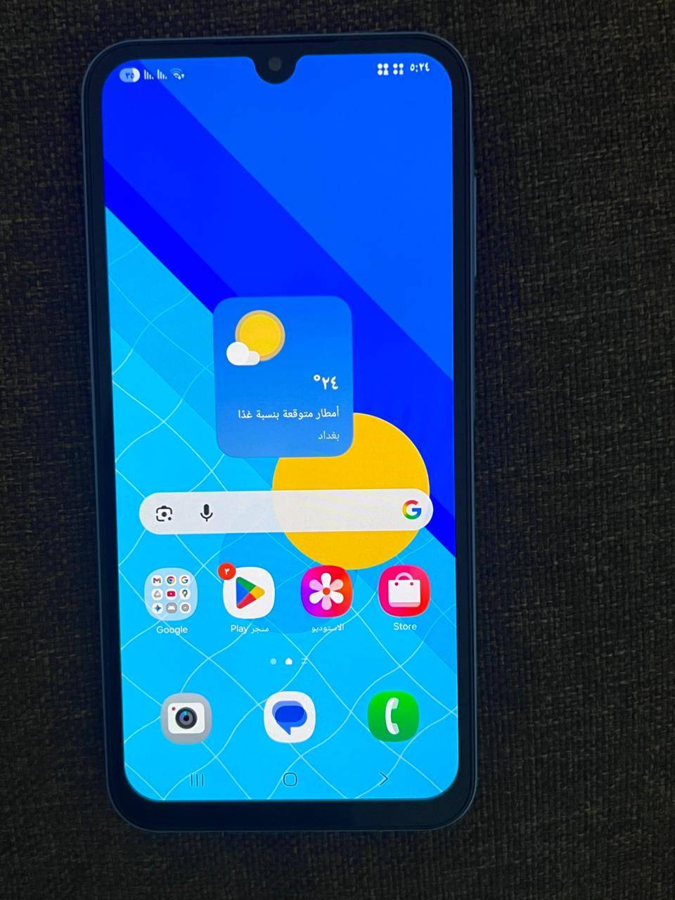 السلام عليكم عندي تليفون للبيع سامسونج اي 15 السعر والاستفسار اتصل على هذا الرقم والواني بغداد حي النصر ***********
