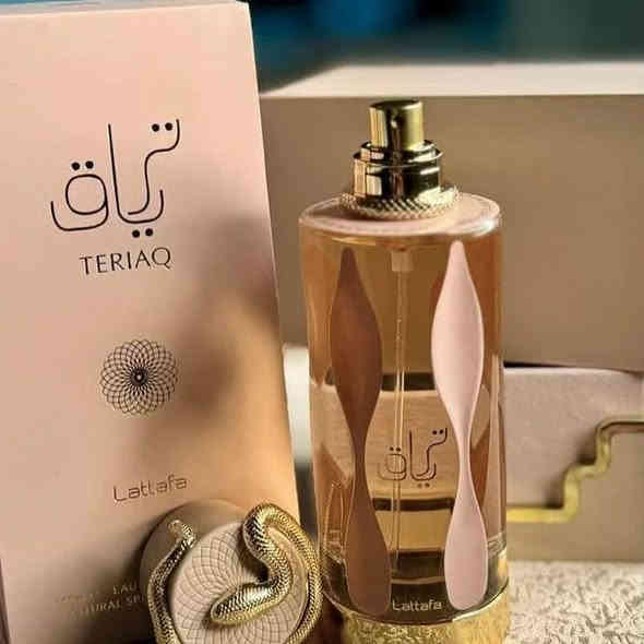 عطر ترياق من لطافة 🐍🐍
من اشيك العطور السويتي 
مناسب لجميع فصول السنه 
الثبات خطير 
Quentin Bisch  قام بتوقيع هذا العطر
كوينتن بيش او المشهور ب  الأنف العطرية 
عطار مشهور عمل مع بعض أكبر الأسماء في صناعة العطور، بما في ذلك
 جيفودان، روبيرت، كارولينا هيريرا، موغلر، وجان بول غوتييه

للاحجز داياركت-واتساب***********📞

   📍بابل-الحصوه-خلف مرطبات التفاحة -شارع الاول-كوزمتك الزهور✅

   توصيل يتوفر🚛🚛 

#عطور #كوزمتك #اكسبلور_فولو
