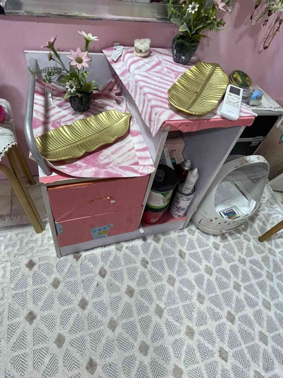 للبيع
السعر 100 الف
العنوان ساحة الاندلس شارع النظال
*********** واتس
