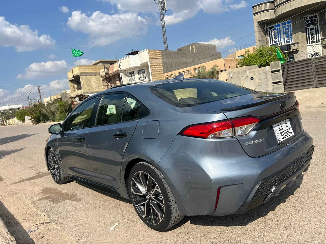 السلام عليكم 
للبيع (تويوتاكورلا)
موديل 2021
رقم بغداد بسمي 
محرك 2000
ماشيه 120 mil
مواصفات  SE. فوول مواصفات 1/1
فتحه بصمه رادار امامي +جانبي شاشه كامره فول تحكم +شفتات ستيرن
ظررها چاملغ وبنيد وباقي السياره مكفول جاهزه من كل النواحي اي نقص مبيها السعر
130 وبي مجال للاستفسار ع ***********
مكان السياره بغداد السيديه بغداد, العراق
