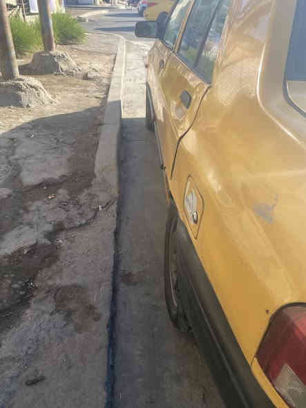 سلام عليكم سايبه 15كيرمحرك خيرمن الله شواصي شركه بدون تعمير تخم تاير السياره لأضربه ولاصبغ السعر31 وبيهامجامكاني بغداد السيديه
***********
