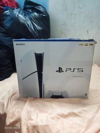 بلايستيشن5 سليم • استخدام شهرين • ملحقات اصلية