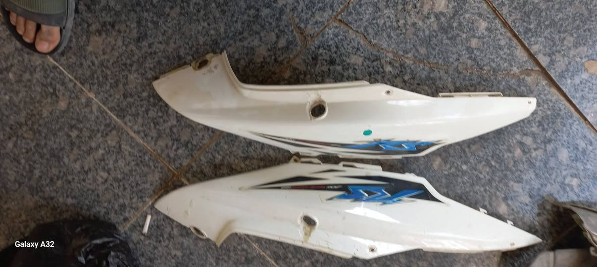 ( كفرات ماكس مضلع نقص فقط بجم + عدله فقط اصفاح.. مختم اخو البلادي + تخم لحيه ماكس منغولي بلادي املاح كامل . + سلف سكنس +
جوزه بوليس ومضلع بلادي ياماها + جوزه ماكس عدله  + زوج ويالا لون ذهبي + قبق مروحه كامل ماكس + دشبول إلكتروني ماكس مضلع بلادي  + شخاطه ماكس + يدة اشاير + بباي دبل اشاره + قطرة دهن تزويد )

مفرد او شلع قلع مال تصفيه بعدهن بتراب المخزن 

للتواصل عبر الرقم : ***********
مو شراي لا اتعبني 
انطي سعر وبالعافية
