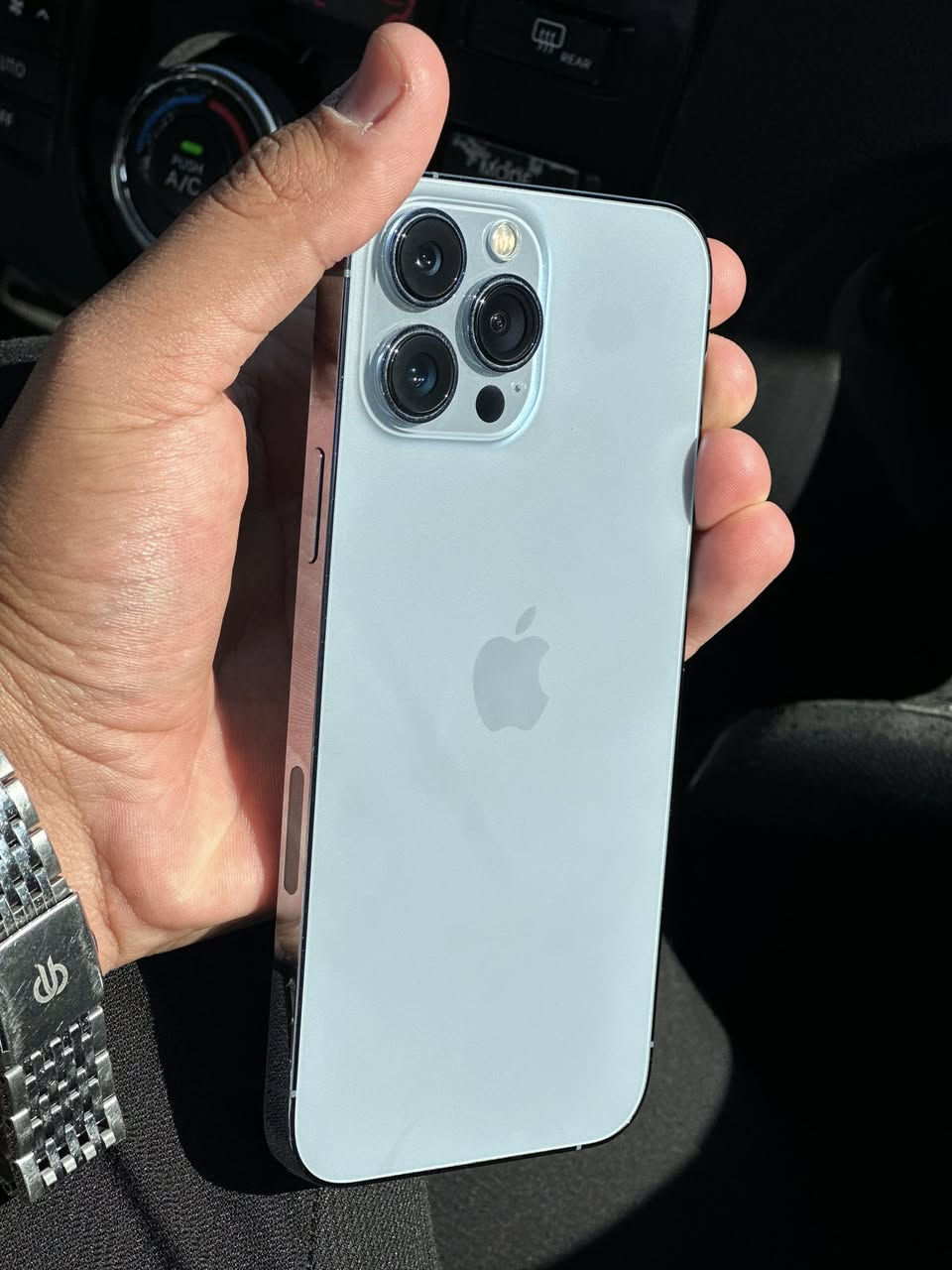 للبيع 📣📣📣

iPhone 13 pro max
 
• ذاكره 256
•بطاريه 81
•جهاز مكفول من كلشي ممبدل بي اي شي ولا داخل صيانه 
•جهاز يلمع كلش نضيف بحالة الوكالة بعده ك نضافه ولمعه الجهاد جوهره  

السعر 700

المكان بغداد 📍

للتواصل *********** 📞
