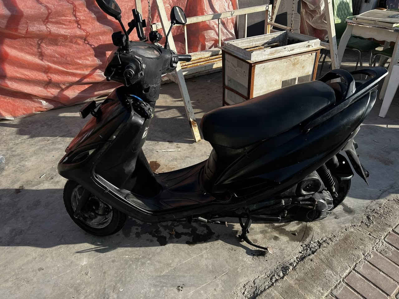 السلام عليكم
ماكس 140 للبيع دراجة تخبل شغالة هندر سلف كاملة اي عيب مابيها مكينة مفتوحة كهربائيات شغالة تجي تفحص وتشوف كدام عينك دراجة احلا من الصور
مكاني بغداد العامرية 

***********
