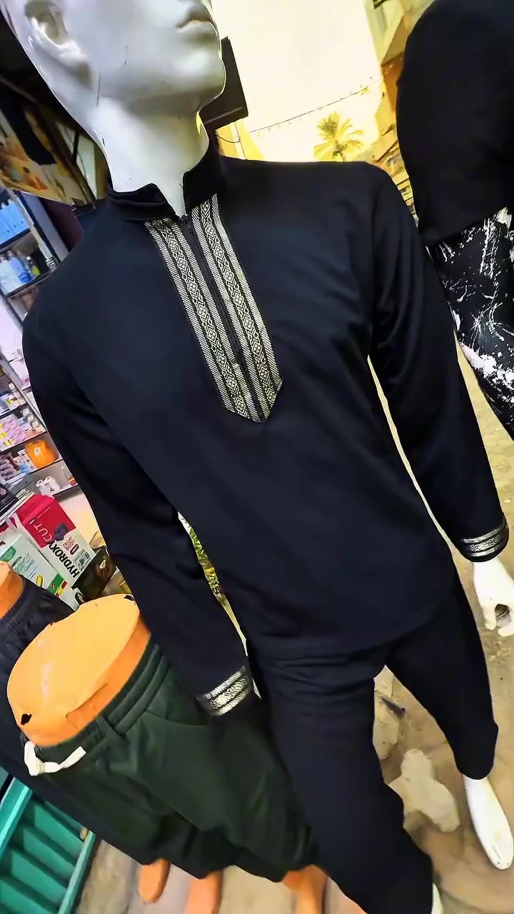 التميز👕 والاطلاله الرائعة 🔥 لدى ازياء أبو أسد🧣
كل ماهو جديد 🧣 وحصري للألبسة الرجالية✨ المستورده 💯🔥🥋 ماستر كوالتي👔
‏ 🇨🇳💯🇹🇷 
العنوان : المدحتية مجاور سعد الخياط 
📲رقم الهاتف📲***********📝
🚚خدمة التوصيل متوفره لجميع محافظات العراق 🚚
