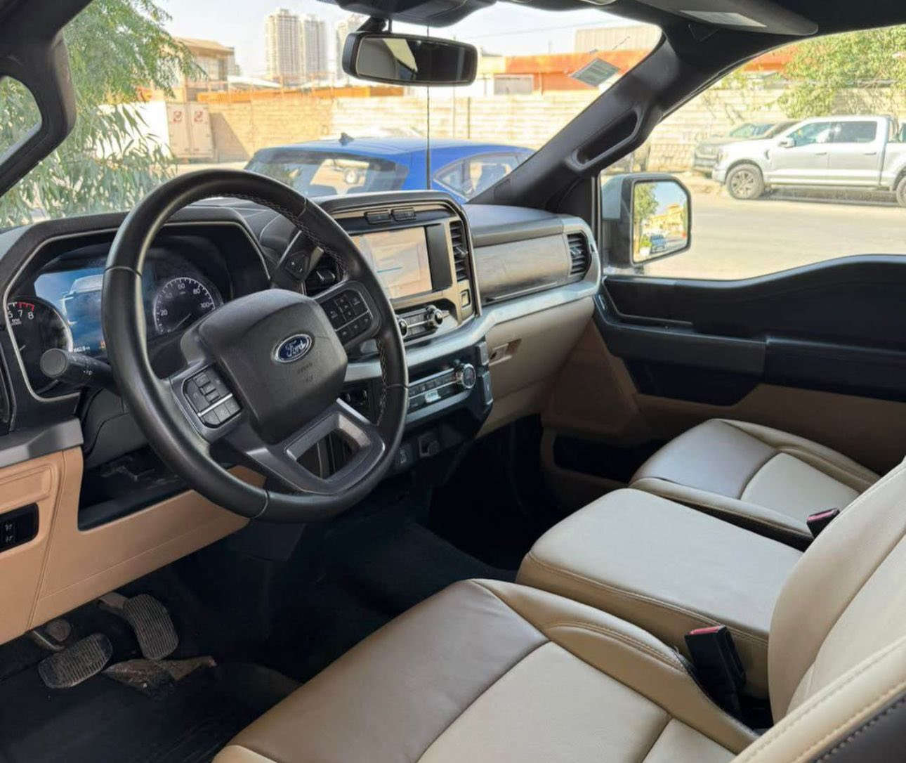 بسم اللە الرحمن الرحيم 

فورد اف 150 Xlt  
موديل 2023

رقم السياره السليمانيه 
اللون سلفر

كير اوتوماتيك  ١٠ نمر 

شاشه  تدعم ابل كار بلي واندرويد اوتو 
تبريد ضمان ثلج
السيارە مكفول من كير ومحرك 

محرك 8 سلندر بدون توربو مرخوب 
‏4X4 دفع رباعي 
داخل بيجي 
رادارات كامله امامي خلفي 
رادار نقطه عمياء 
كامره  خلفيه  دوارة

السيارة بدون صبخ صور حادث موجود 
و
شرط كلە بيلادي  
سعر 265ورقة


**إذا كنت صاحب هذا الإعلان وتريد حذفه لأي سبب، رجاءا أرسل رسالة إلى الدعم الفني**