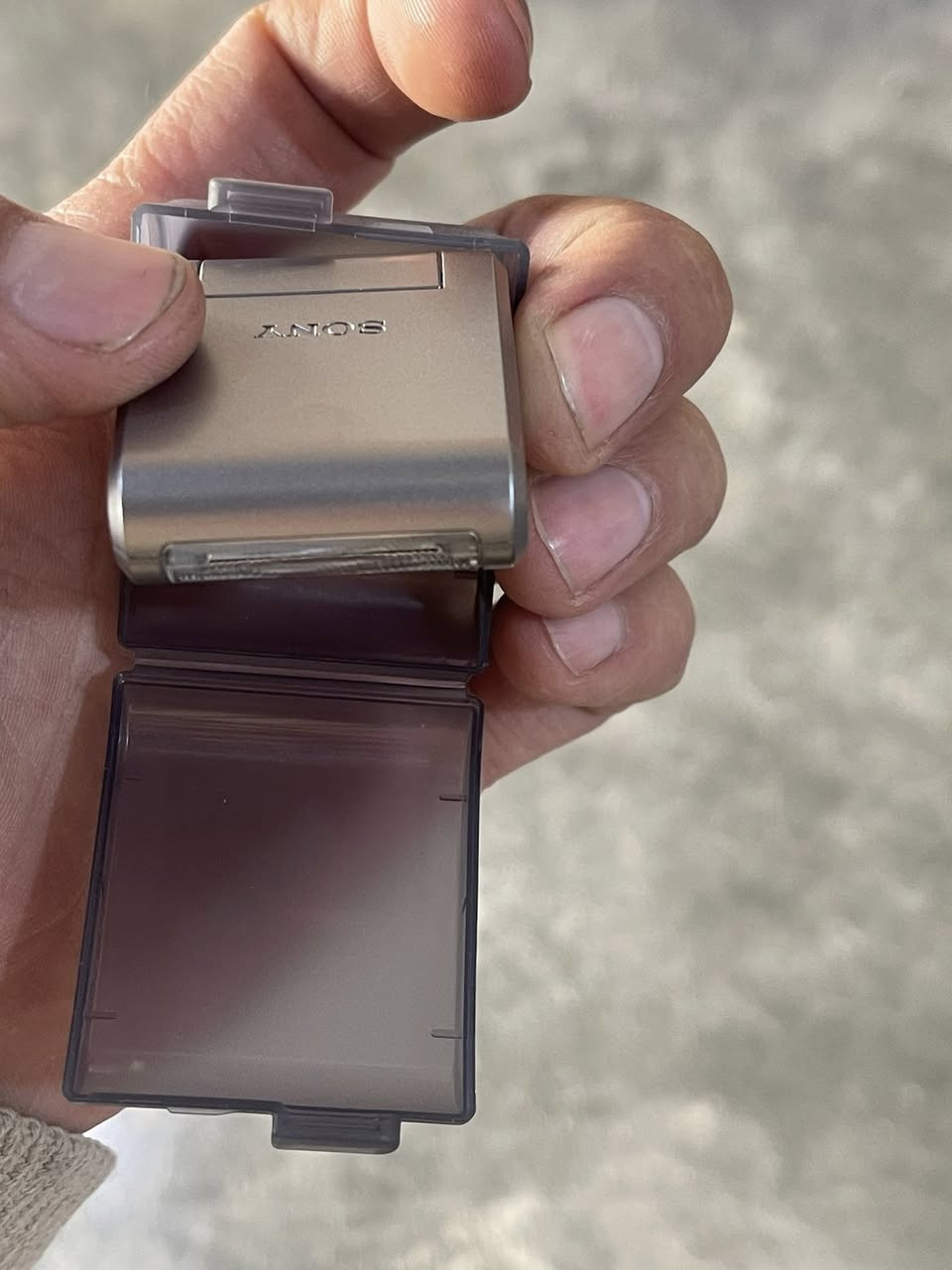 فلاش كاميرا سوني  واتساب ***********
