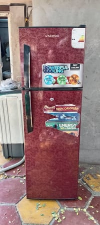 ثلاجه نظيفه شغاله كلشي البيع حجم 16سعر 150بيه مجال مكان بغداد بل كمالي...