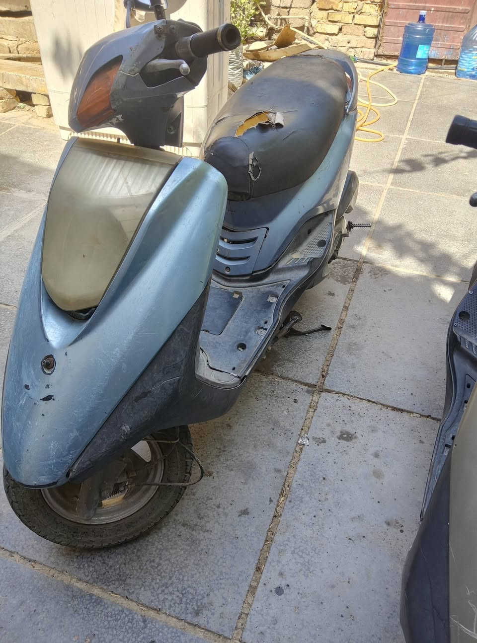 بريز للبيع 
مكينه حلوه وناعمه 
تشتغل هندر نقص باتري.. 
سعر 300 قفل 
مكاني مدينة الصدر نهاي. شارع الداخل


**إذا كنت صاحب هذا الإعلان وتريد حذفه لأي سبب، رجاءا أرسل رسالة إلى الدعم الفني**