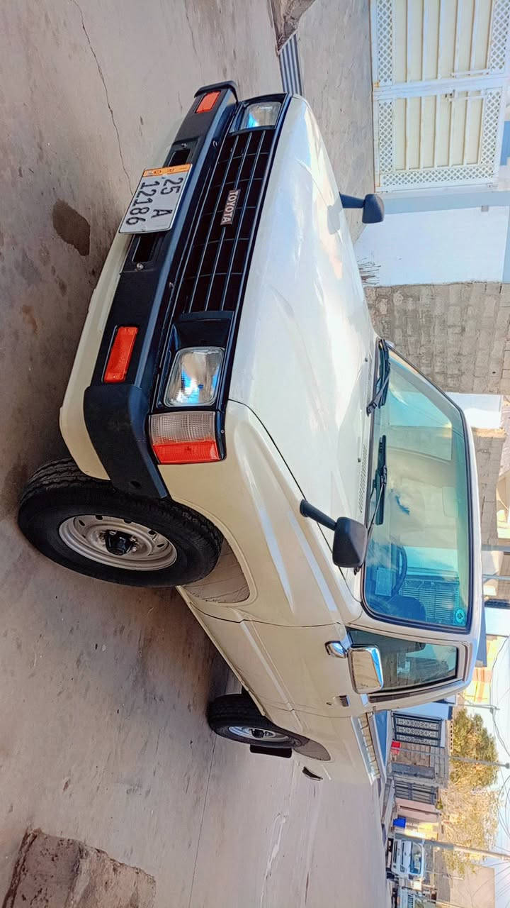 تويوتابيكب 85 السيارة مكفولةكفالة عامة سيارة بلادية مابي صبغ ماعدا اشرت بالمنشور سنويةلغاية2031تحويل ثاني يوم سعر63$ مكان كركوك اتصل على ***********  أو  ***********
