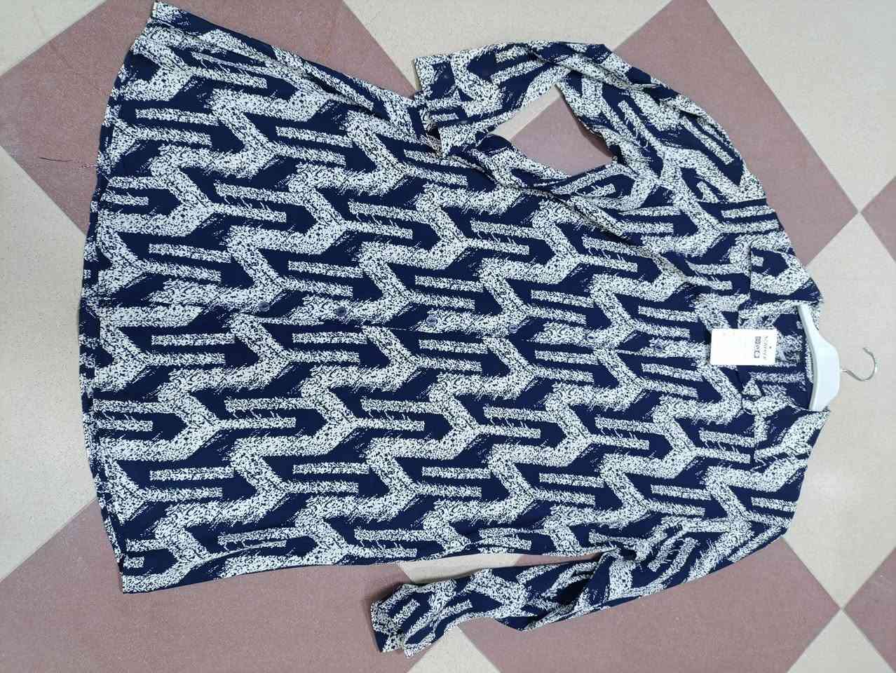 وصلتنا قمصان جديده
العنوان طوز  السوق الكبير
مجاور كماليات روتانا
للاستفسار ه‍ ***********
توجد لدينا توصيل
