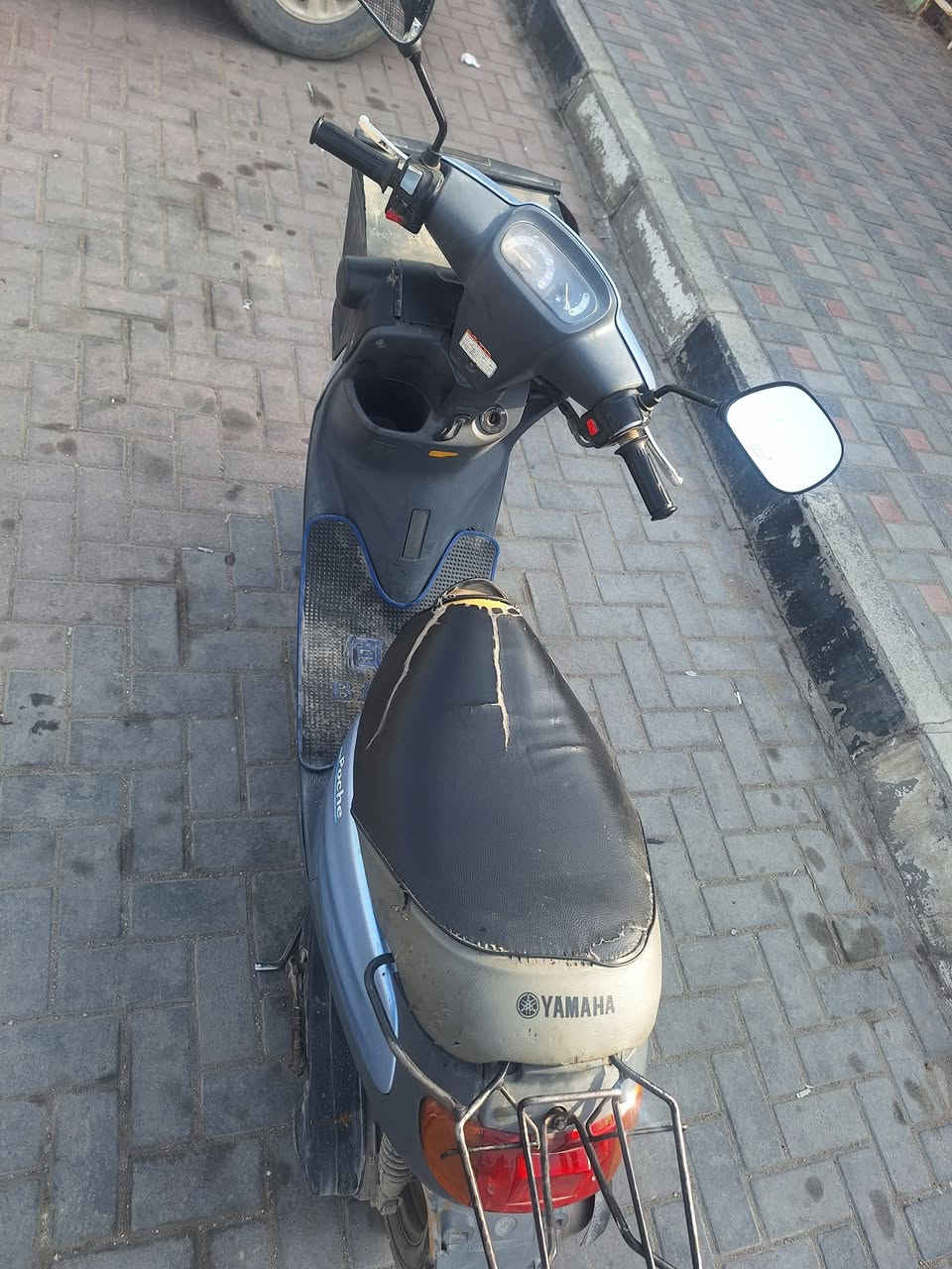 منغولي نضيفه للبيع مجفته مره وحده شغاله كلشي شغال
سلف شغال هورن شغال اشاير كلوب امامي خلفي شغال شلعه معدل 
محرك ناعم   شاصي مكفول
سعر 550وبيهاا مجال  مكاني كربلاء
رقم الهاتف ***********
