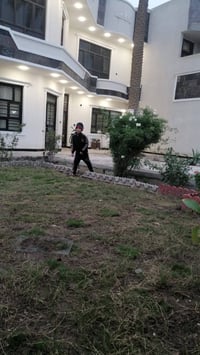 دار ركن كبير للبيع المساحة 425 متر الواجهة 25. النزال 17 .  العنوان ال...