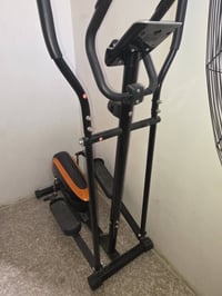 لابتكل للبيع جديد ستعمال جدآ قليل ٠٧٧٣٢٢٢٠٤٦٧