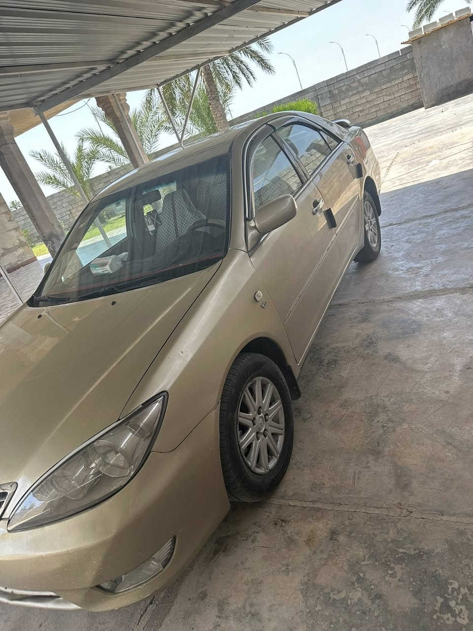 السلام عليكم  كل عام وأنتم بخير.                                       كامري ٢٠٠٣ خليجي فول مواصفات كلها شغاله محرك جديد هوه وتفرعاته صار اقل من شهر من شديته وباتري جديد تبريد ثلج تايرات جدد مشط جديد نص الصدر بدلته جديد رقم بغداد انكليزي تحويل مباشر المكان ناحية المعتصم للاتصال *********** السعر ٨٧ وبيها مجال صبغ حزام شرط بدون دعم
