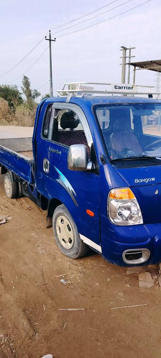 سلام عليكم كيه بنكو موديل ٧ مكينه ٣٠٠٠ قبق ابيض جديده وكير جديد رقم بابل انكليزي  تحويل مباشر بيها رشات صبغ مكفوله من الضربه مكان نجف الاشرف ***********
السعر 75 وبي مجال حك الجية
