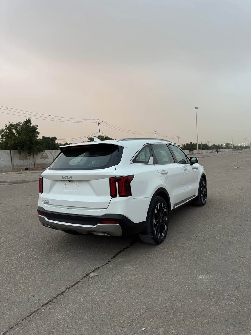 سورنتو ٢٠٢٤ كفاله عامه خليجي رقم بغداد مشروع وطني باسمي فول ماعده البانوراما معروفة مواصفات دوليه ويل ٢٠ وجنطه كهرباء وباقي تفاصيل خاص 
مكاني كربلاء الرقم *********** كربلاء, العراق
