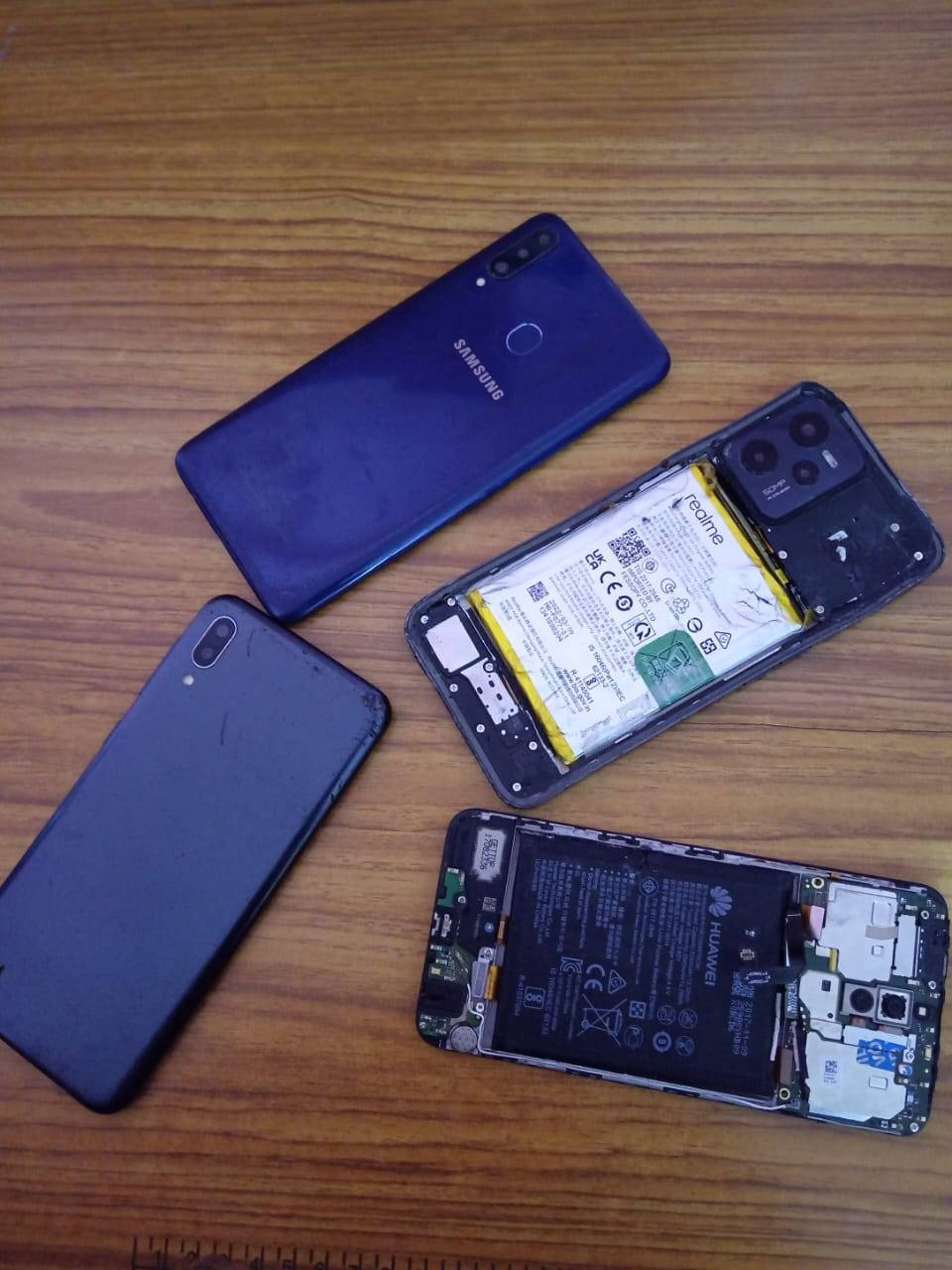 تلفونات للبيع عوزهن بس شاشه؟


**إذا كنت صاحب هذا الإعلان وتريد حذفه لأي سبب، رجاءا أرسل رسالة إلى الدعم الفني**