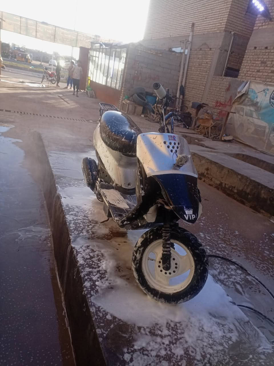 دراجه للبيع يوماها ما مفتوحه السعر 250 /***********
