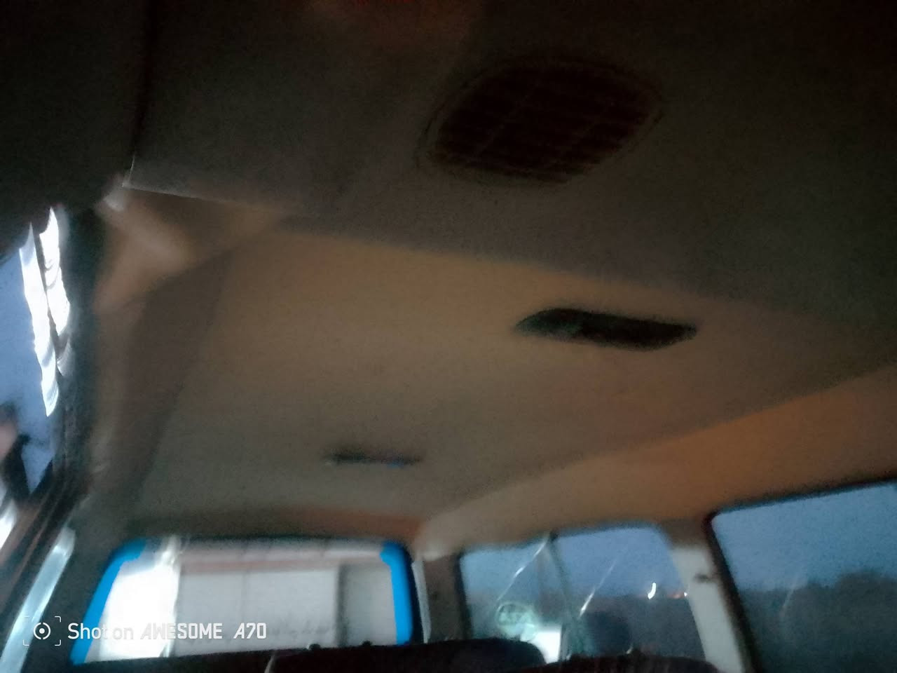 سلام عليكم كيه بريجو للبيع معلايه منزلين مديل بيه معامله مدفوع هيه مديل 96مكان سياره بصره ابو الخصيب سعر 28
رقم ***********
