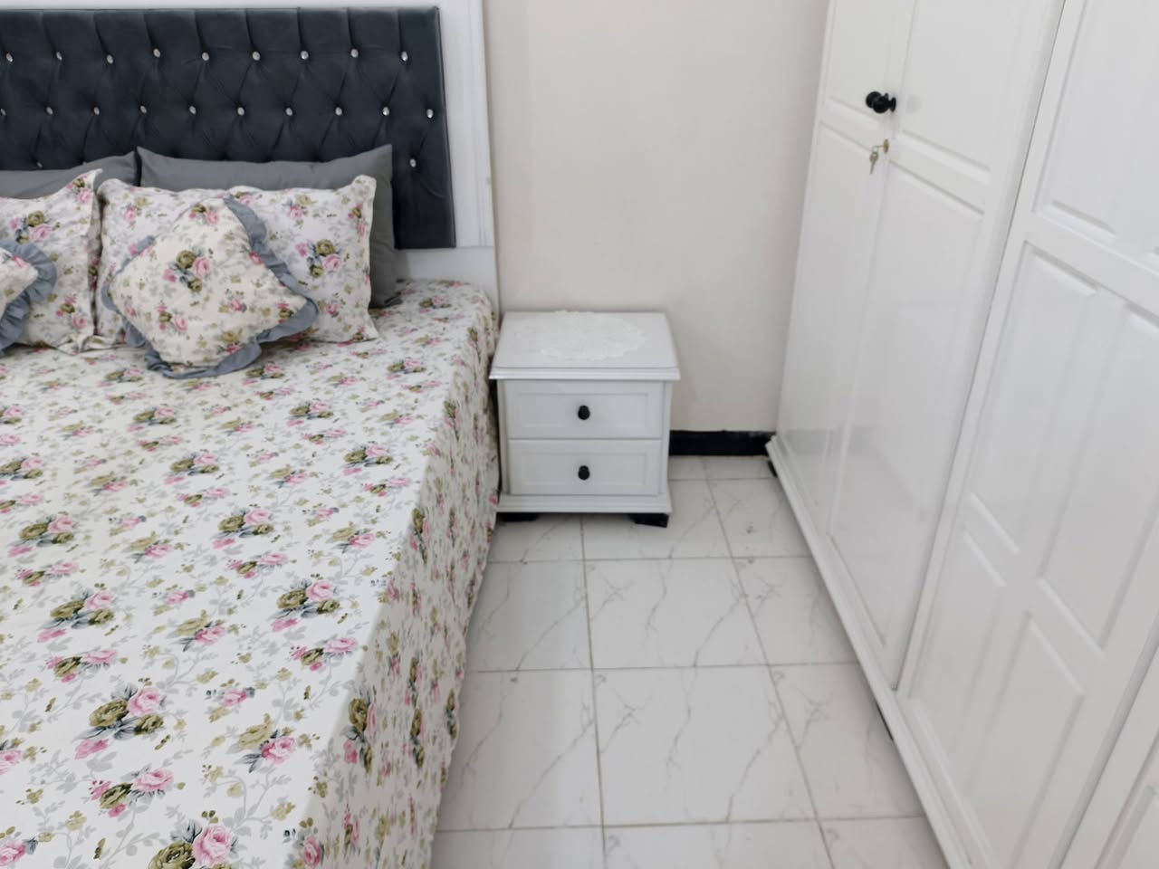 سلام عليكم
غرفة نجارة توني نجرتها جديدة كلش وياها جرباية طفل بمليون و٥٠٠ وبيها مجال
كنتور ب٧٥ وبي مجال
طبلة وكراسيها ب٦٥ وبيها مجال
مكان سماوه عصافير


**إذا كنت صاحب هذا الإعلان وتريد حذفه لأي سبب، رجاءا أرسل رسالة إلى الدعم الفني**