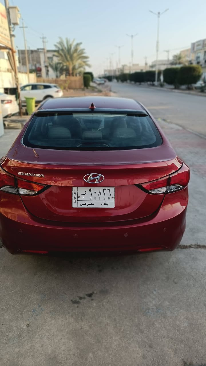 السلام عليكم   
اللهم صل على محمد وال محمد 

 النترا وارد كندي 2013
  
 رقم بغداد   شرط التحويل 
 
محرك 4 سلندر  1800 دوش 
 مثبت سرعه   
   
 سياره حلوه وناعمه كلش 
مديومه ادامه كامله 
 

كهربائيات كلها شغاله
 
 باتري جديد  اصلي 
  تبريد شغال 
تدفئه شغاله 
تخم تاير  
سنتر لوك
بيه ثلاث قطع صبغ موضح بالفيديو اخوان  بيها تقرير بدون ايرباك بدون شاصي 
    
تجي تفحص وتقتنع واني حاضر 
        
العنوان الانبار الفلوجه 
 …السعر  109مجال حك الجيه 
بدون مراوس بدون اقساط بيع نقد فقط 
 الشراي يتصل📞 وحياكم الله  اخوتي‏
***********
***********
