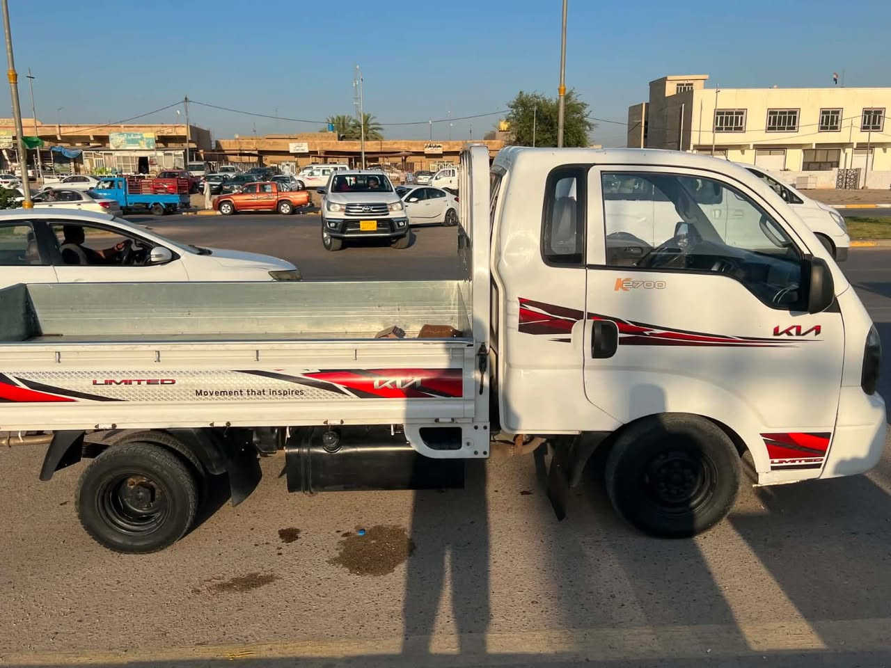 السلام عليكم كيا موديل ١٦رقم بغداد  مكاني زعفرانيه ***********
