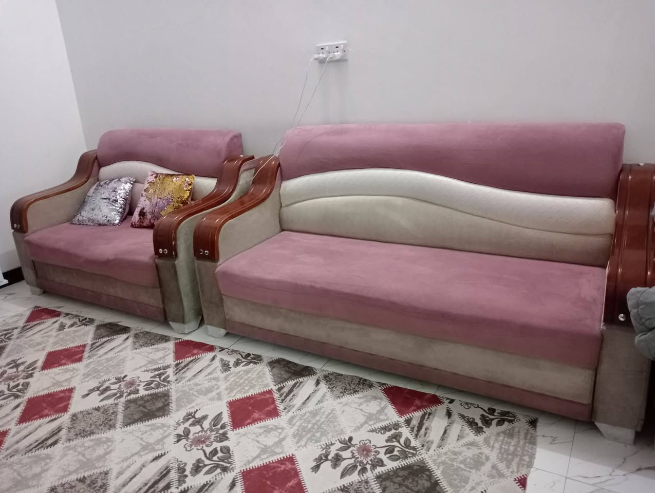 تخم قنفات للبيع كامل 5قطع الاسفنج نازل شويه


**إذا كنت صاحب هذا الإعلان وتريد حذفه لأي سبب، رجاءا أرسل رسالة إلى الدعم الفني**