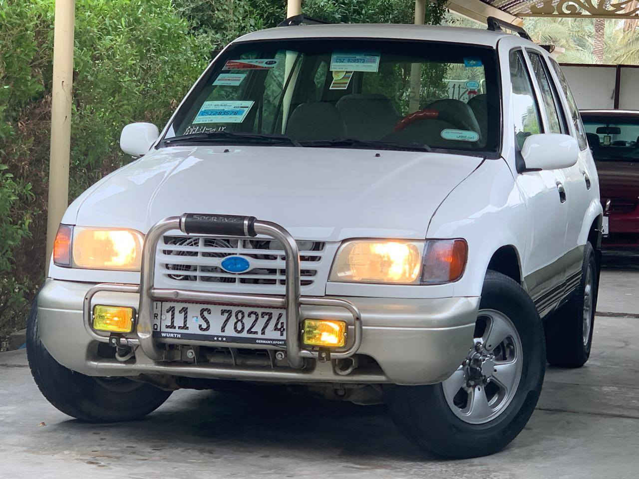 بس جناي سبورتج يخابرني لن يعرف قيمتها ... ✋️
للجنايه فقط ...✋️
وجماعه اليكسرون بسعر الله يسامحهم النضيف غالي و السياره متعوب عليه 
(((ميعجبك سعر عوفه ليدور جديد هوه هاذه جديد ع أيدي صارله ه
عدنه 9 سنوات  بعده شركه )) سياره ممستخدمه يعني جانت متروكه عد سخص من نادر اكو هيج سيارات 
(((ماشيه 257 km حقيقي )))) 👉💨
السلام عليكم..... 
كيا سبورتج 1995..... 
رقم بغداد....  الدولي 
شرط التحويل...  مشروع وطني 2030.

منفيساته و كتلوكات شركه موجودات

كير اوتوماتك 
 
مكفوله من ضربه ولكص ول خياس ....
كهربائيات ع وضع شركه ولا ملعوب بيه... 
 دوشمه مدوشمه أحسن شي
ويل كب 
هوك خلفي 
تبريد تدفئه نار ... منضومه لايت ..تخم تاير.... جديد بأيدي شاده  ...كير ومكينه خير من الله...... بشرط فول
كهربائيات كله شغاله بلادي.... 
حته ل اريل كهرباء
شرط لغود وتكم عله وضع الشركه مملعوب بيه....
كيجات كله شغاله  ..
نعومه ماشالله صاعد حديث 
سياره ما بيه كل عيب تخبل ول ياخذه  يرحملي من وراه 
بطاين جدد 4 
شرط لاضربه ولا طخه ولا كص و خياس  ولا كلشي وين ميعجبك روح افحص  ... انطيك ضمان بيه 10 سنوات اذا بيه دكت جاكوج رجعه
صدر خلفي أمامي كله جيد ما ملعوب بي عشركه  نعومه صاعد حديث ... بشرط ترايك 200 
غرفتها جديده ...دواخلها مثل كشنات شركه جدد ❤ ... ..شاشه فول......كيجات كلها شغاله...
محرك  (المرغوب) البلادي 

السعر)( 50 ))بيها مجال

***********
***********

ميعجبك سعر عوفه لا تعليق رجان الله شاهد سياره متعوب عليه 
الموشراي لايضل ابكيفيه ينطي اسعار والسوك كلشي بي السياره محد يعرف قيمتها بس الجناي وبلحقيقه احله من الصور ❤️وحلالي عزيز مثل مانته عزيز ✋ 
ملاحظاه سياره كل ترويج ما بيه ❣️
تعليقك يعكس أخلاقك تحياتي للجميع
