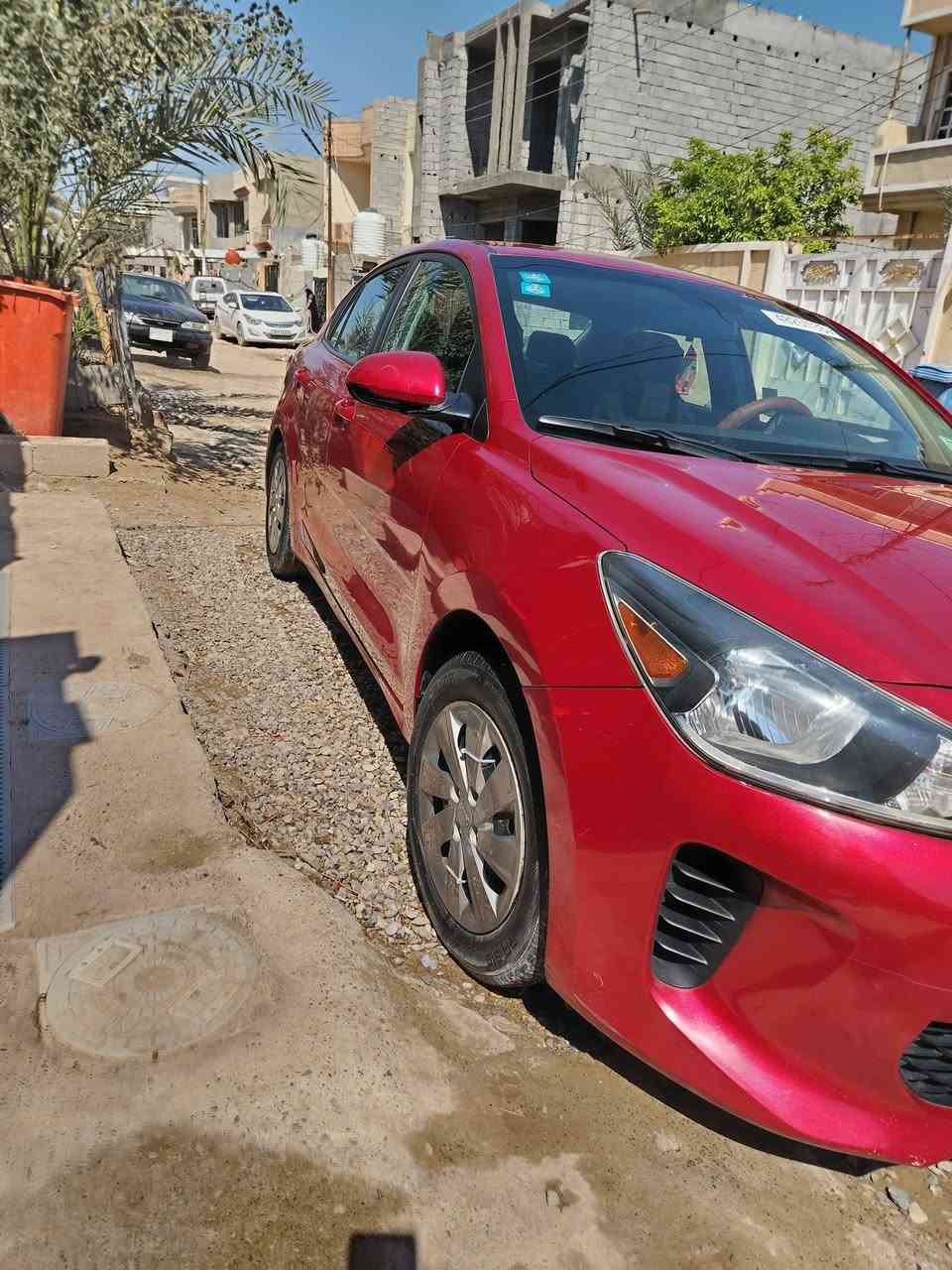 كيا ريو موديل 19 مكينه كير مامفتوح جدد وارد أمريكي مكينه 1600 السياره جديده بدون نقص صبغ قطعه ظربه بيها بالصندوك والسونار موجود تخم تاير صدر كله كامله بأسمي تحويل مباشر بدون تأخير السعر ١٠٨ مجال قليل رقمي ***********
