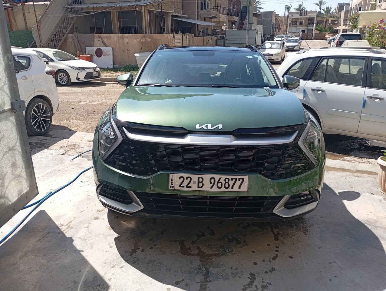 كيا سبورتج موديل 2024 خليجي
فول للأخير  1 /1 

السعر 230 قابل للتفاوض 

ضمان 5 سنوات أو 100 الف كيلو متر ضمان  شركة نيم 

رقم اربيل السيارة شركه باركود شرط التحويل 
مواصفات السيارة
صندوق كهرباء
بانوراما
بصمه
تشغيل عن بعد 
رادارات جانبيه
رساله ترحيب عند الاقتراب من السيارة
مري شفط 
اشاير بالمري
شاشه نفگيتر
 سيتم صوت ستريو
كامره خلفية دوارة
اشاير بلمري 
حساس خلفي 
 حساس امامي
تبريد قطعتين
لايت لد 
بروجكتر لد
شفتات ستيرن
تحكم جهتين 
اوتو هولد
نظام منحدرات
ثلاث أنظمة قيادة
 كشنات تدفئه الامامي والستيرن كذلك 
كراسي كهرباء 
 ويل كب 19
 دوشمة الكشنات شركة 
بعد بيها مواصفات هواي 

ماشية 6000 الف كيلو قابل للزياده 

السبير ما نازل سيارة بوضعية الشركة بالفابلون مالتها جديدة 

السياره جديدة وضع شركه

السعر 230 وبي مجال 

العنوان بغداد شارع فلسطين
***********
