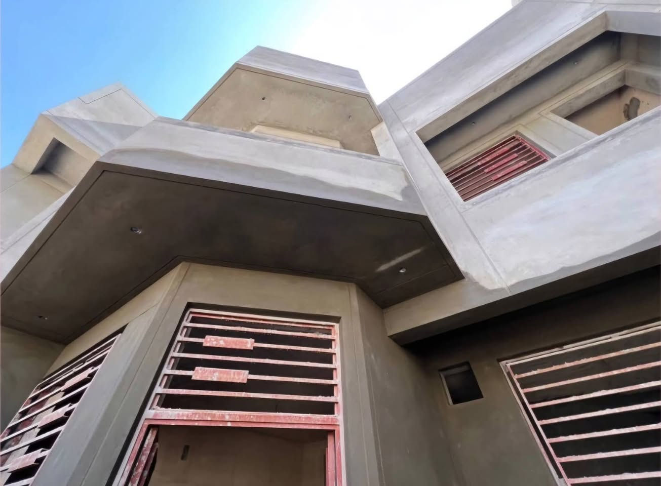 سلام عليكم ورحمة كارد لباخين متفرغين لشغل ***********
